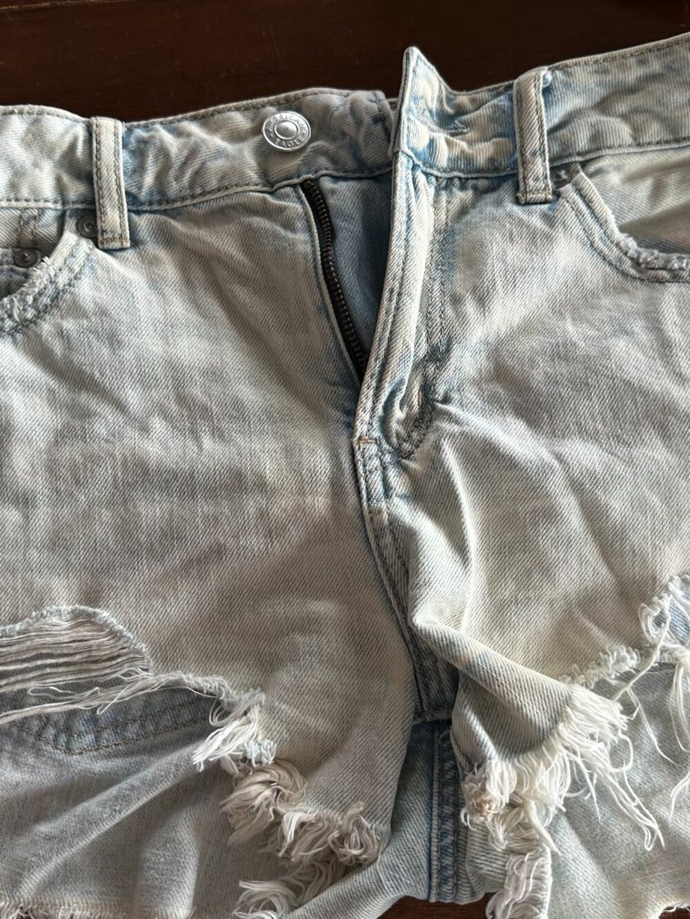 American Eagle Tomgirl Denim Shorts Size 4 Casual Jean Shorts